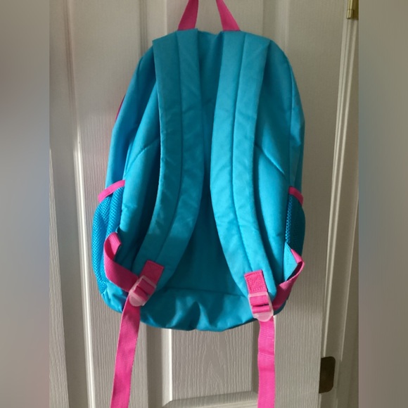 Troll backpack and complimentary cap - Picture 2 of 2